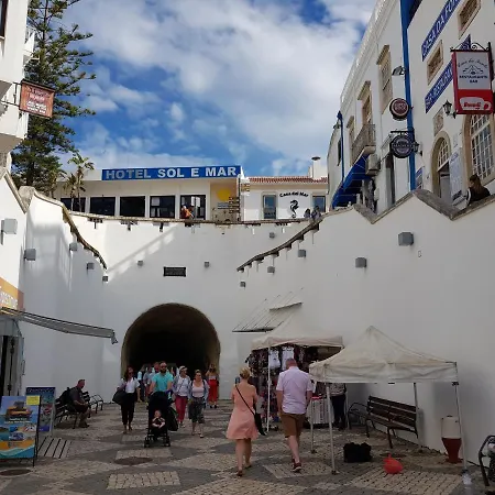 Villa 300m From - By Algarkasa *