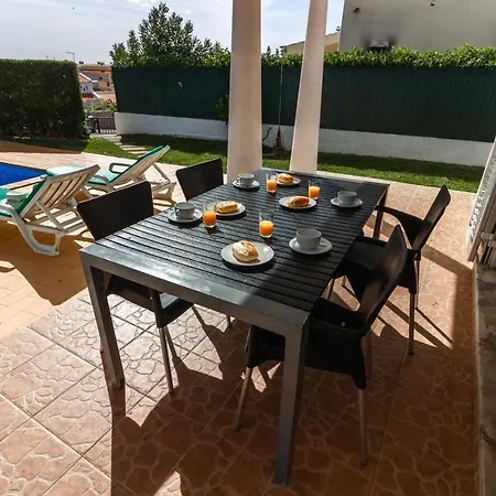 300m From - By Algarkasa فيلة