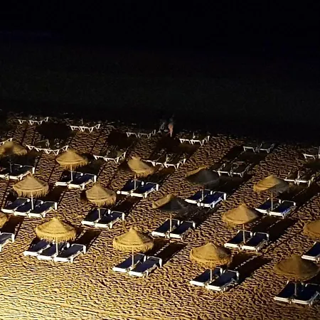 فيلة 300m From - By Algarkasa البوفيرا